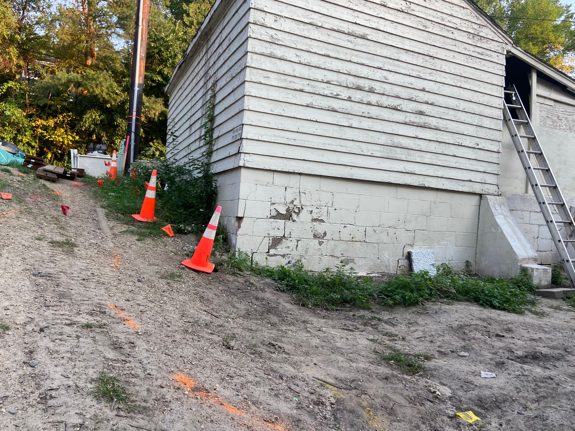 Gallery photos for Failing Retaining Wall Rebuilt Right to Support a Minnesota Garage: Image #1